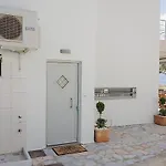 Ammos Village Maurovouni