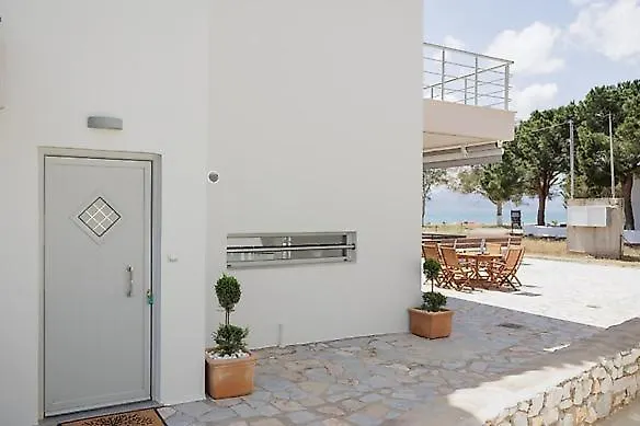 Ammos Village Maurovouni Дом отдыха Гитион