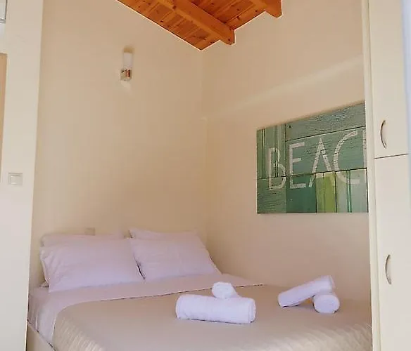 Ammos Village Maurovouni *