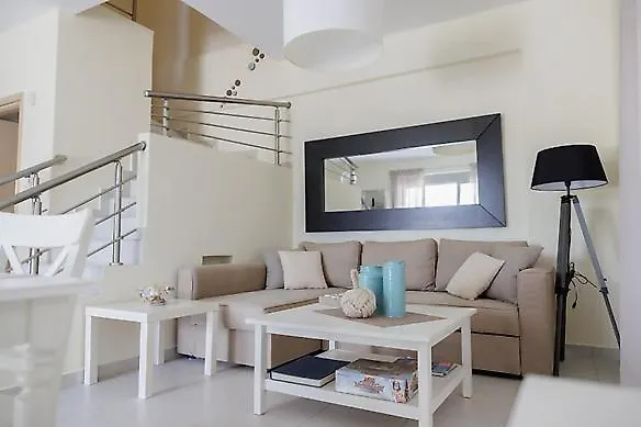 Ammos Village Maurovouni *